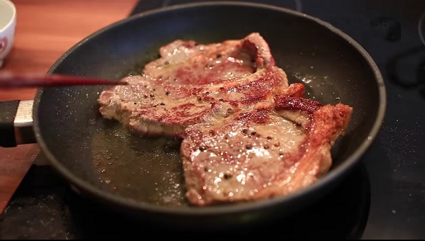 cách làm thịt bò bít tết khoai tây
